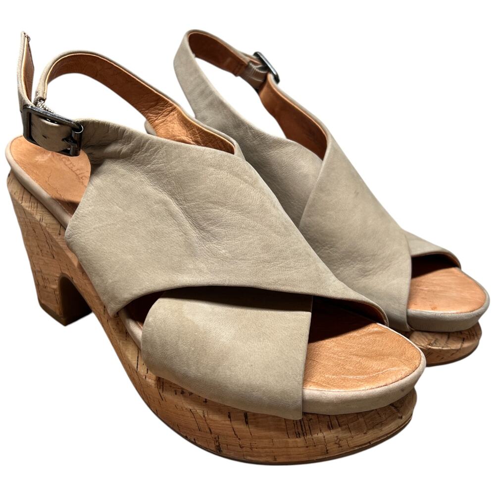 GENTLE SOULS Kenneth Cole Paulina Cross Women 9.5 Cork Heel Platform Wedge READ